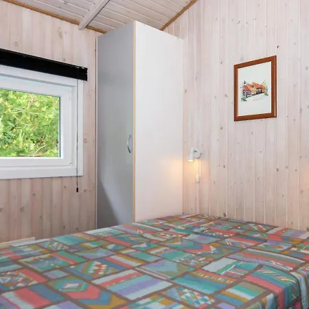 8 Person Holiday In Сasa de vacaciones Knebel