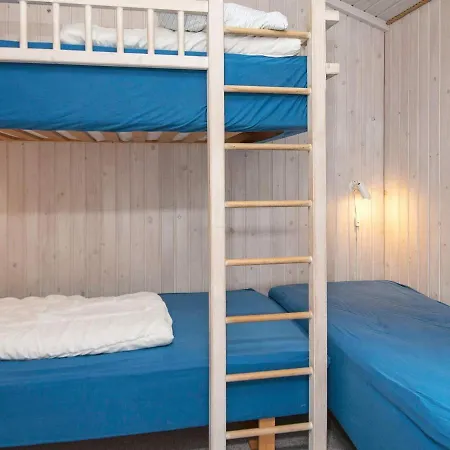 Сasa de vacaciones 8 Person Holiday In Knebel