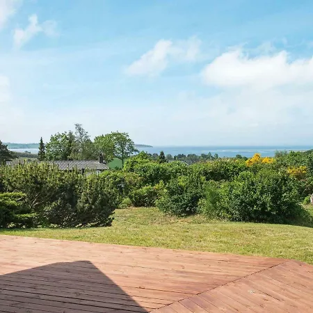 Сasa de vacaciones 8 Person Holiday In *